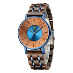 Reloj de Madera y Aleación: Innovación con Cristal Curvo