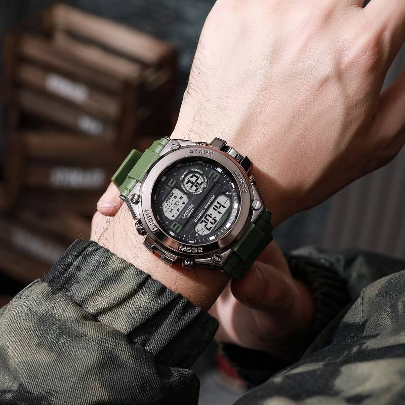 Reloj Digital Masculino con Cronómetro 6024