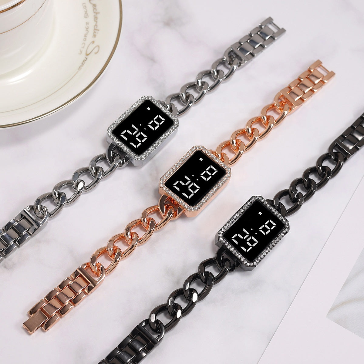 Reloj Clásico cuadrado diamante LED  casual