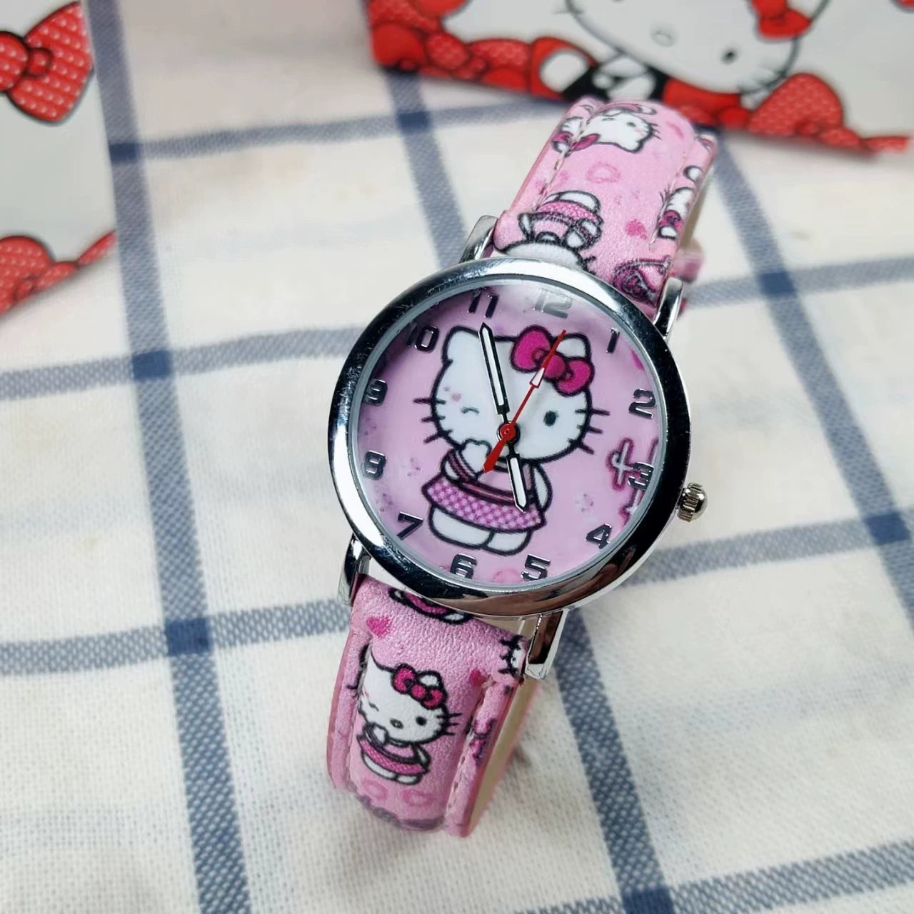 Reloj Juvenil de Moda Hello Kitty