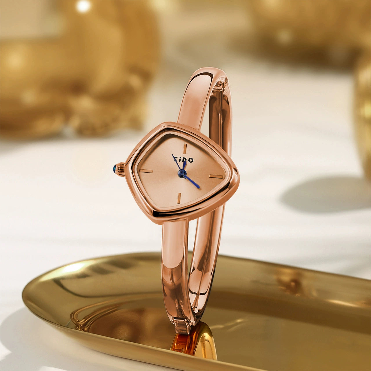 Elegancia Atemporal: El Nuevo Reloj Vintage de Alta Gama