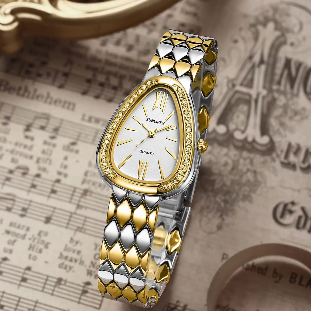 Reloj Serpiente Dorada: El Icono del Lujo Femenino