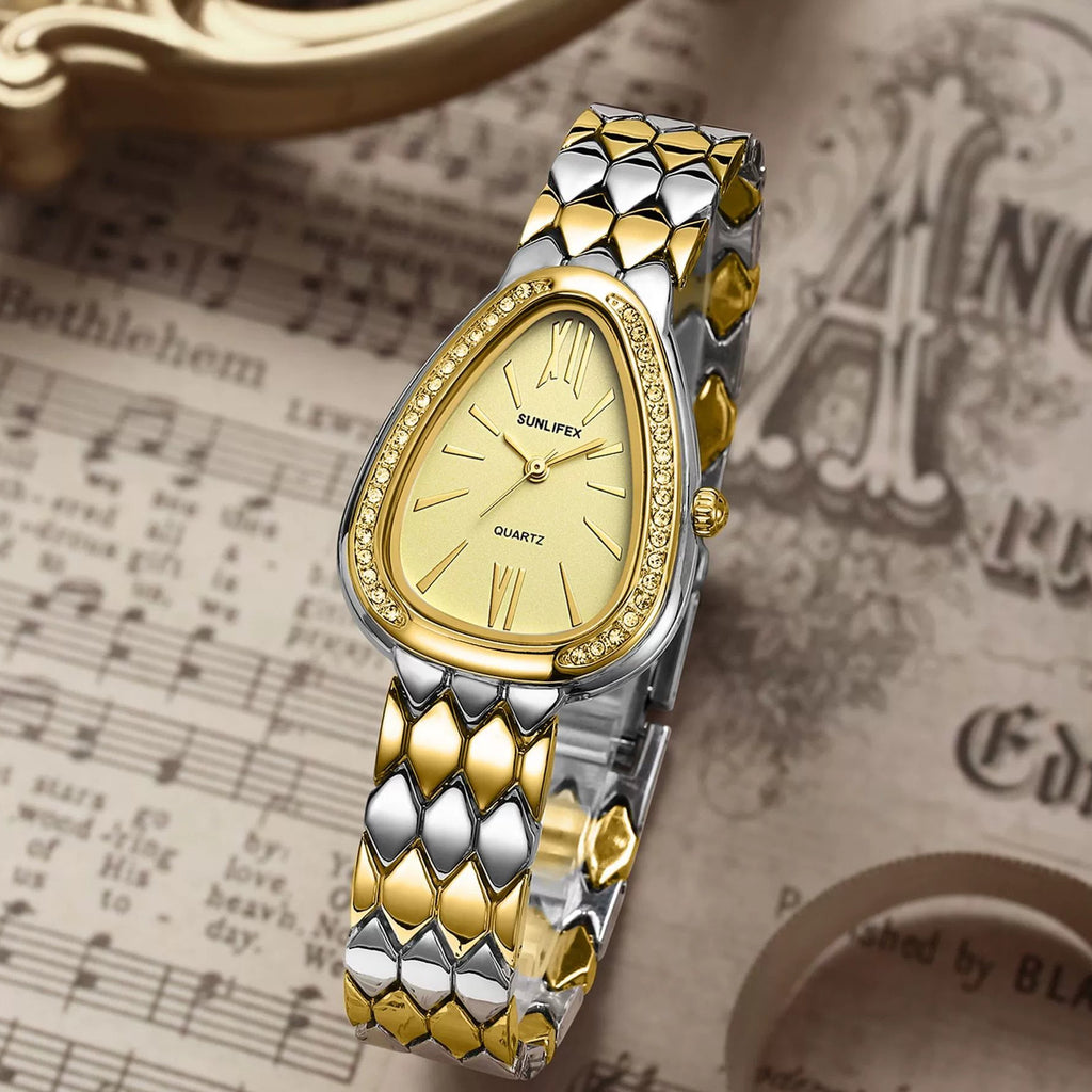 Reloj Serpiente Dorada: El Icono del Lujo Femenino