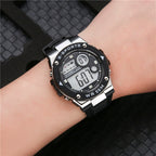 Reloj Alpine Sport: Resistencia Extrema 50m