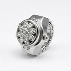 Reloj de Anillo Flor: La Joya que Marca el Tiempo